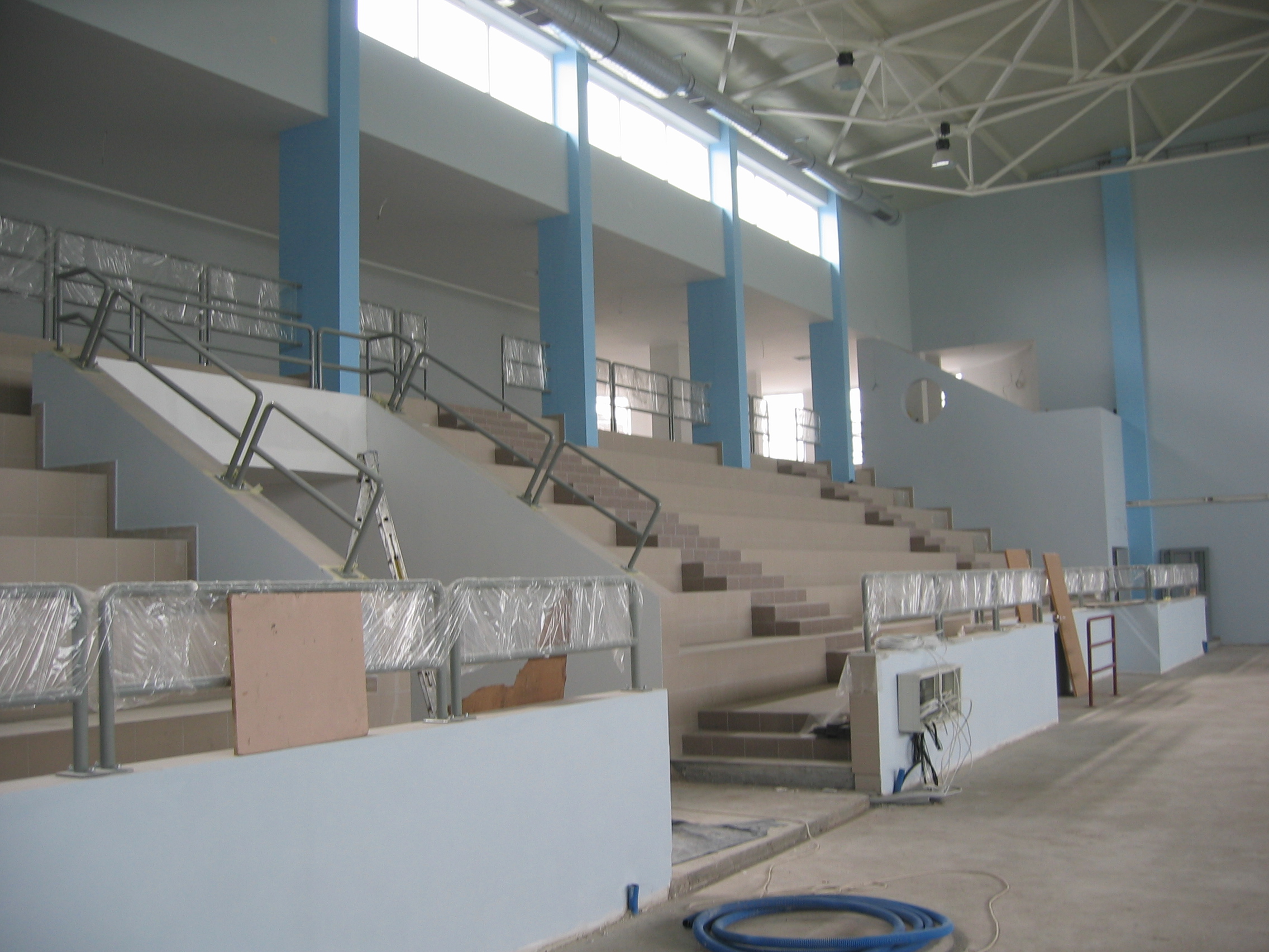 hala sportowa Łobez trybuny 2