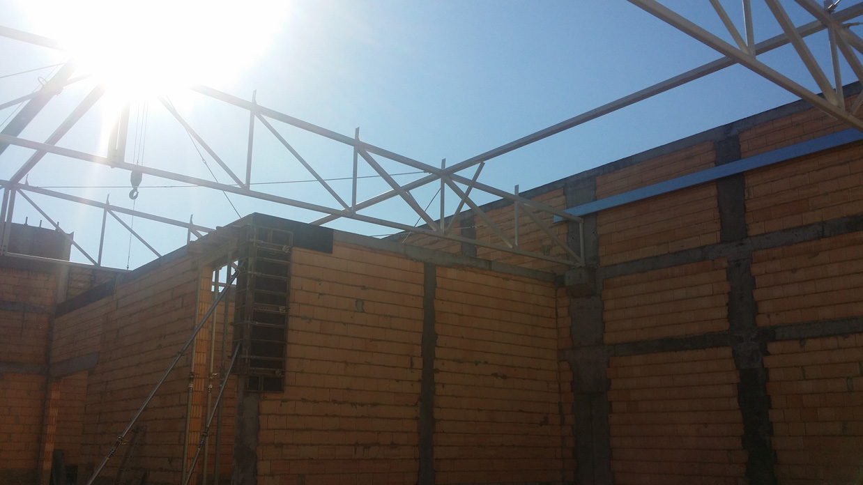 salon samochodowy BMW Gorzów Wielkopolski ściany 1